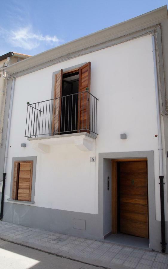 La Casetta - Rooms & Garden San Ferdinando Kültér fotó