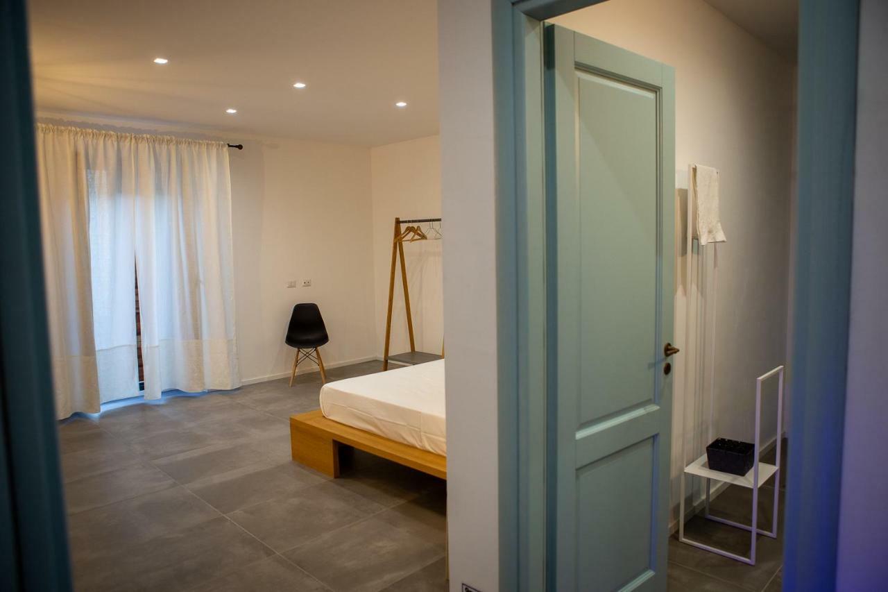 La Casetta - Rooms & Garden San Ferdinando Kültér fotó